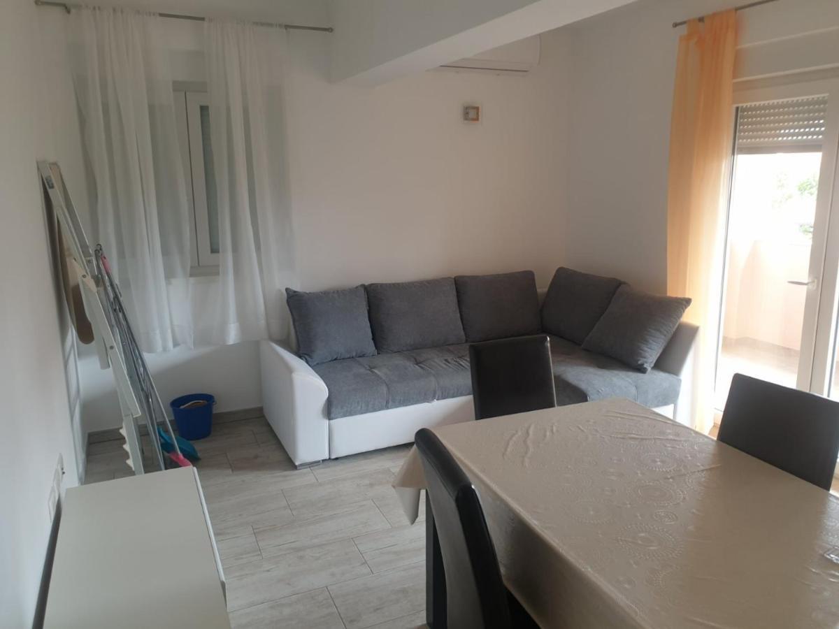 Mario Apartment Vir Luaran gambar