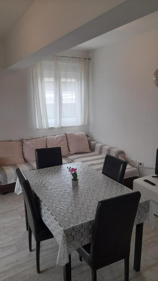 Mario Apartment Vir Luaran gambar