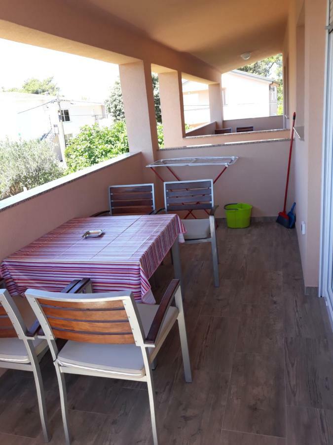 Mario Apartment Vir Luaran gambar