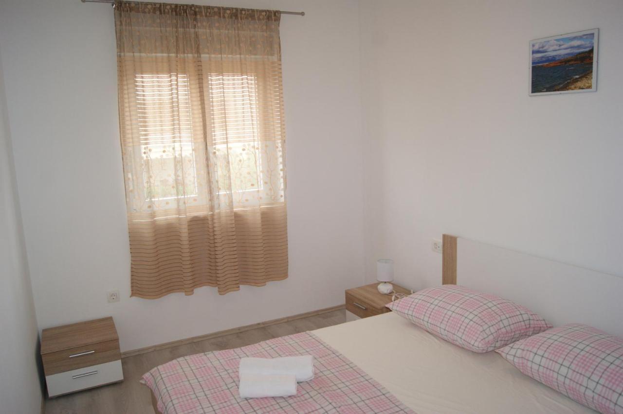 Mario Apartment Vir Luaran gambar