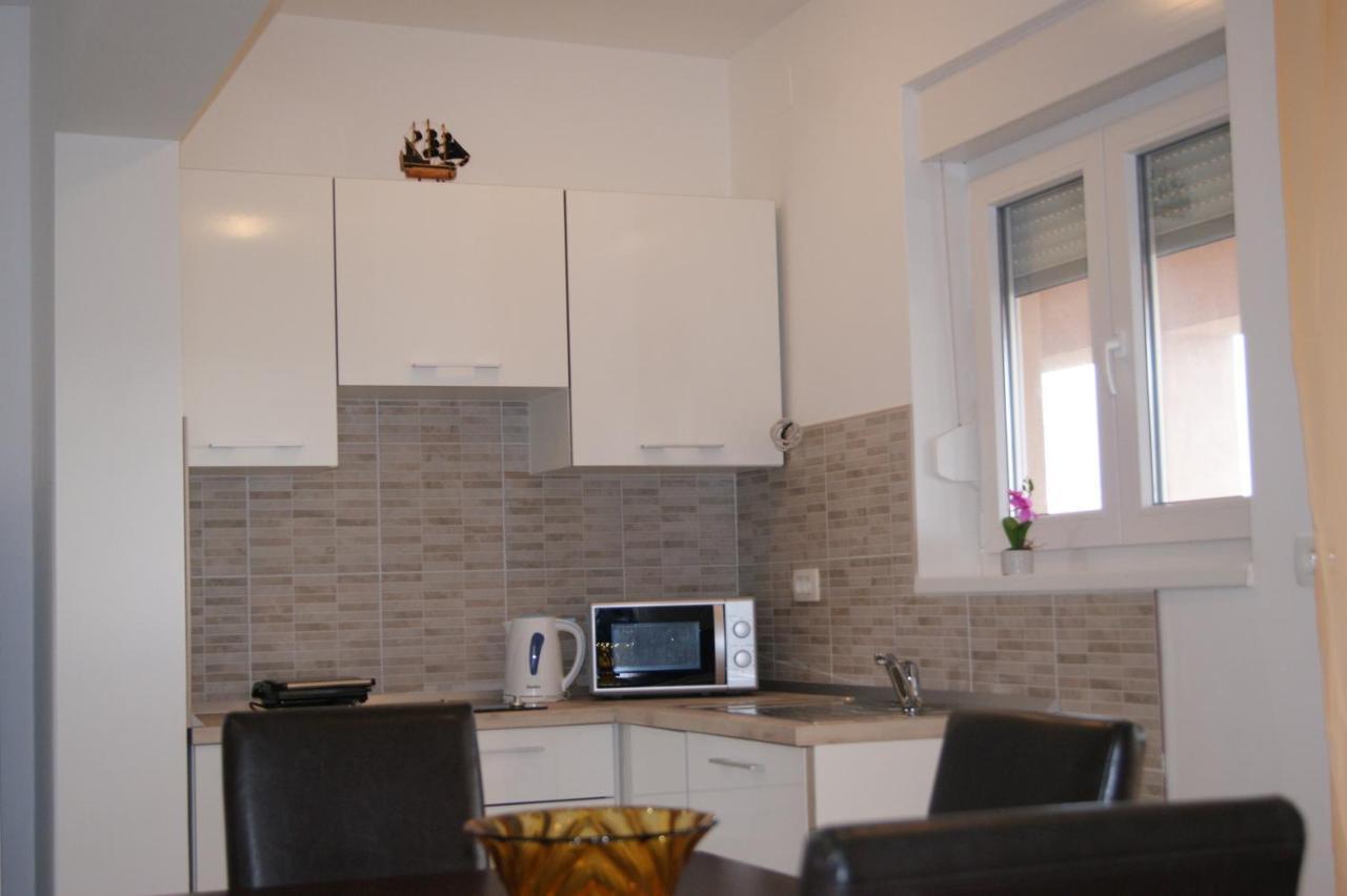 Mario Apartment Vir Luaran gambar